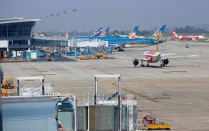 Cấm các hãng bay tăng giá vé trái quy định; giảm chậm chuyến, huỷ chuyến trong cao điểm hè