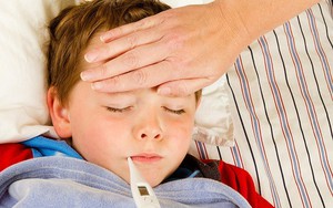 5 biểu hiện sốt virus thường gặp ở trẻ cha mẹ cần biết