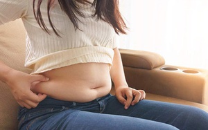 Bài tập giảm mỡ bụng 15 phút mỗi ngày cho người hay ngồi nhiều