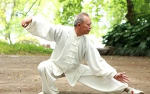 4 bài tập dưỡng sinh tốt cho sức khỏe vào mùa thu