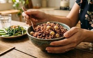 5 loại ngũ cốc nguyên hạt tốt cho sức khỏe tim mạch - Ảnh 2.