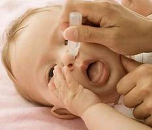 Xử trí đúng khi trẻ nhỏ chảy nước mũi