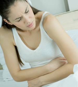 Coi chừng thủng dạ dày do axít