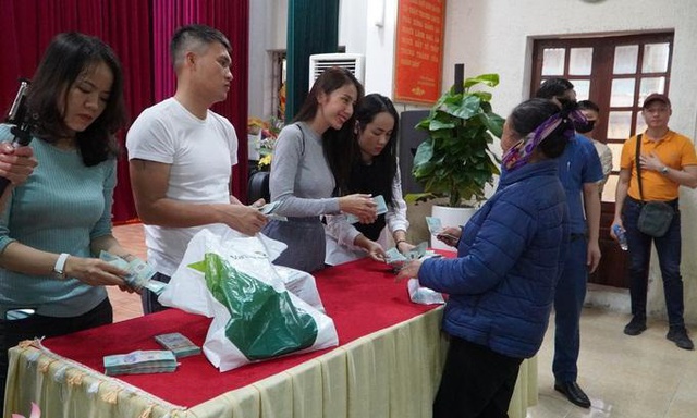 2 huyện ở Nghệ An đã có báo cáo gửi Bộ Công an về hoạt động từ thiện của ca sĩ Thủy Tiên   - Ảnh 1.