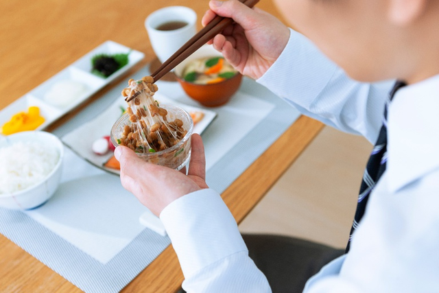 Bữa ăn kiểu Nhật giúp bảo vệ sức khỏe mùa dịch - Ảnh 1. Bữa ăn kiểu Nhật giúp bảo vệ sức khỏe mùa dịch - Ảnh 1.