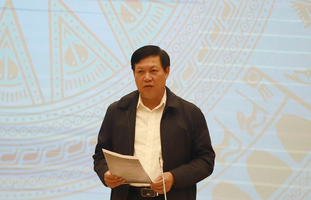 Thứ trưởng Đỗ Xuân Tuyên thông tin về việc đảm bảo an toàn tiêm chủng vaccine phòng COVID-19 - Ảnh 3.