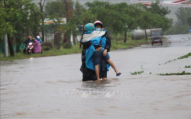 Thủ tướng Chính phủ chỉ đạo tập trung ứng phó và khắc phục hậu quả mưa lũ - Ảnh 2.