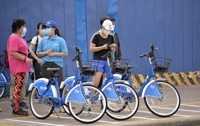 Chính thức khai trương 500 xe đạp công cộng phục vụ người dân và du khách tại TP. HCM - Ảnh 2.