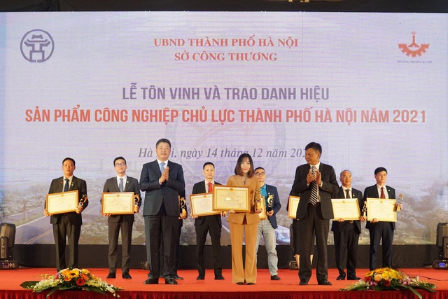 Metacare được vinh danh trong &quot;Sản phẩm công nghiệp chủ lực TP. Hà Nội 2021&quot; - Ảnh 1.