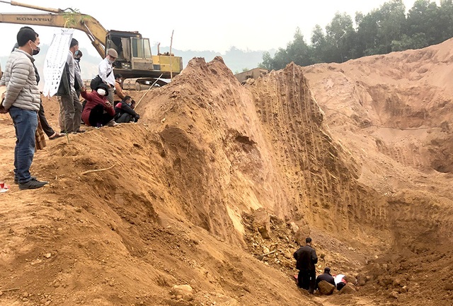 3 học sinh tử vong trong vụ sạt lở đất ở Tuyên Quang - Ảnh 1.