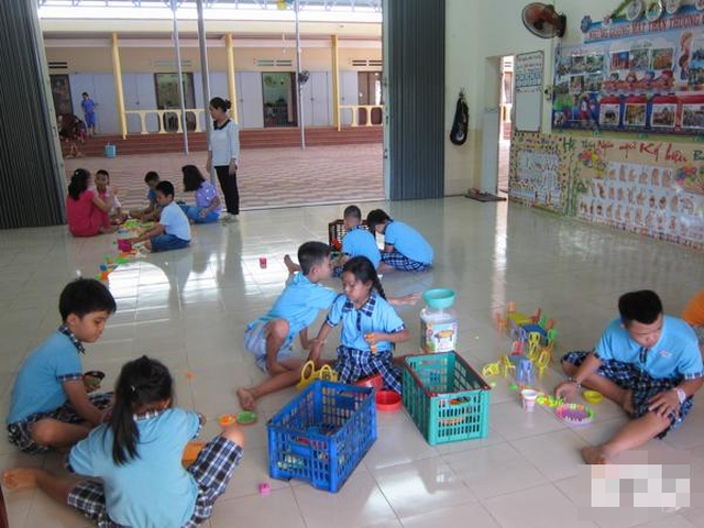Ninh Thuận phấn đấu 70% trẻ em khuyết tật được cung cấp các kiến thức, kỹ năng hòa nhập cộng đồng phù hợp - Ảnh 1.