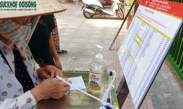 Hàng loạt chợ lưu động được triển khai, người Hà Nội không lo thiếu thực phẩm - Ảnh 13.