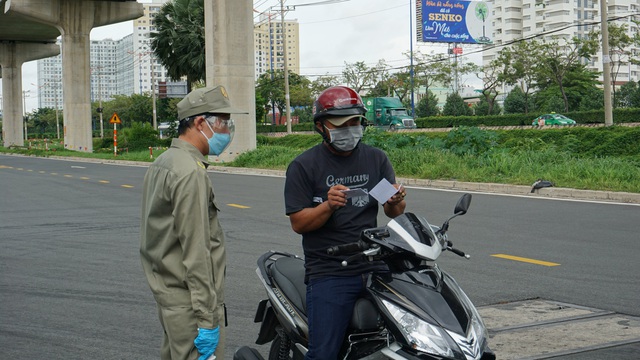 Những đối  tượng được lưu thông trên đường từ ngày 23/8 tại TP.HCM - Ảnh 2.