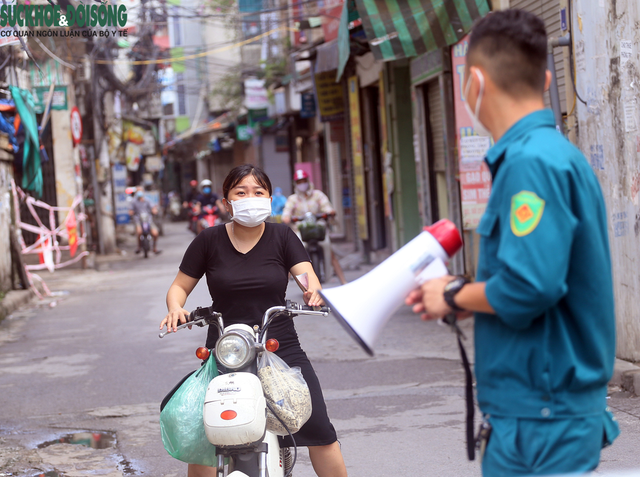 Các tổ chức chính trị - xã hội &quot;chung lưng đấu cật&quot; cùng Chính phủ đẩy lùi dịch COVID-19 - Ảnh 3.