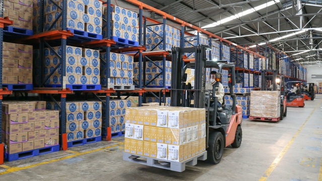 Vinamilk đẩy mạnh hành trình tiếp sức tuyến đầu chống dịch tại 50 bệnh viện    - Ảnh 5.