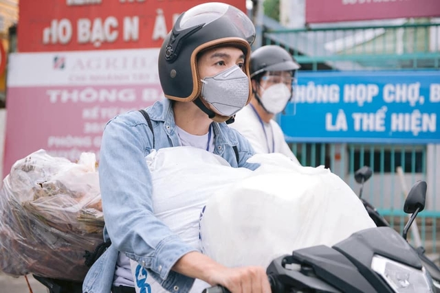 Diễn viên hài Dương Thanh Vàng thắng COVID-19: Những ngày khó quên với “em Na” thế nào? - Ảnh 4.