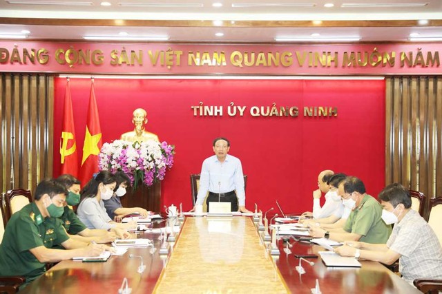 Quảng Ninh: Đến 20/9, hoàn thành 100% tiêm vaccine phòng COVID-19 mũi 1  - Ảnh 1.