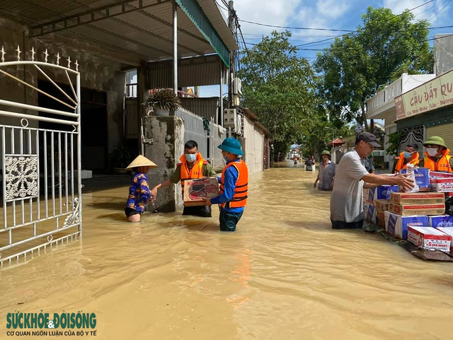 Khẩn trương khắc phục hậu quả ở tâm lũ Nghệ An   - Ảnh 6.