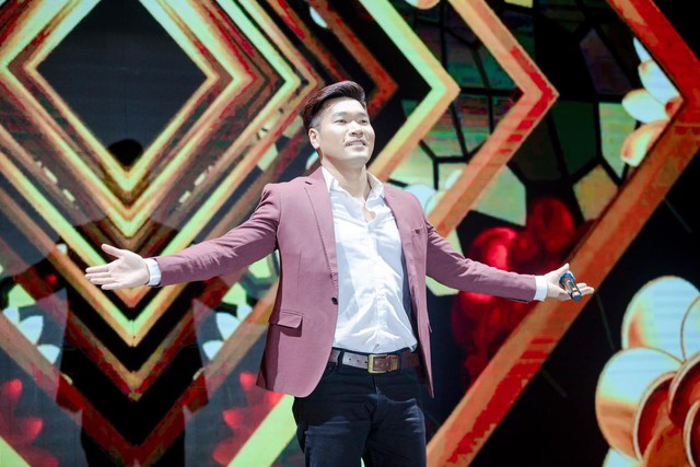 Tạ Quang Thắng ‘Ở giữa cuộc đời’ đầu 2022 với country rock - Ảnh 5.