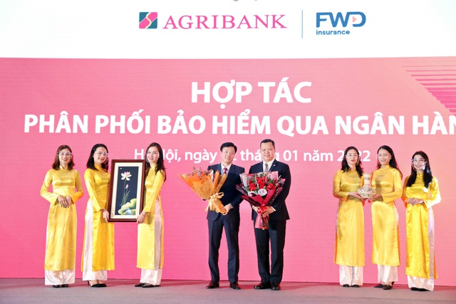 Agribank và FWD Việt Nam triển khai hợp tác về phân phối bảo hiểm qua ngân hàng  - Ảnh 1.
