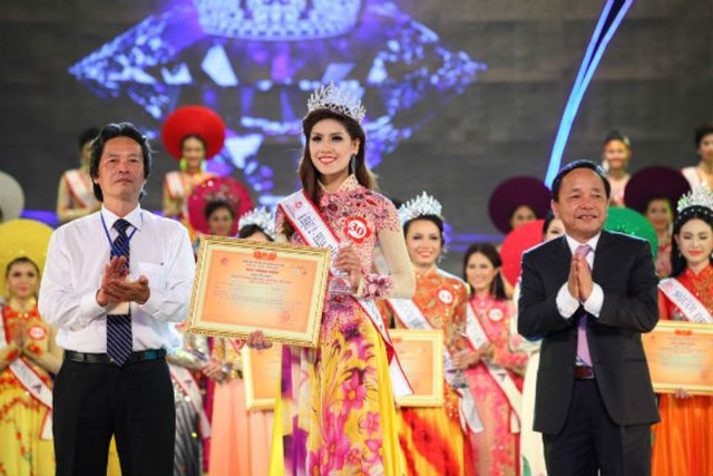 Á hậu Nguyễn Thị Loan lấn sân điện ảnh, giữ kỷ lục thi nhan sắc ở showbiz - Ảnh 2.