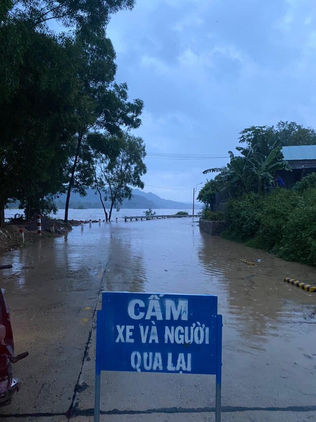 Nam Trung Bộ bảo vệ an toàn cho người dân trước mưa lũ - Ảnh 5.