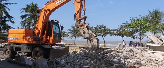 Nghệ An: Tạo diện mạo mới cho đô thị du lịch biển Cửa Lò - Ảnh 4.