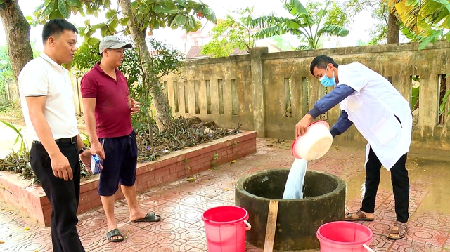 Ngành Y tế Quảng Bình &quot;đi trước một bước&quot;, đảm bảo an toàn sức khỏe cho người dân trong mùa mưa lũ - Ảnh 3.