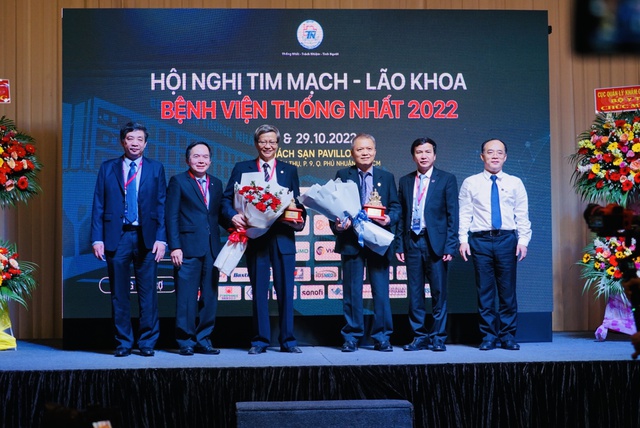 Hội nghị Tim mạch - Lão khoa BV Thống Nhất 2022 thu hút nhiều giáo sư, chuyên gia hàng đầu Việt Nam - Ảnh 3.