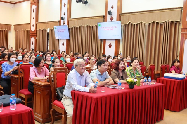 Hội LHPN Hà Nội tổ chức Hội nghị tập huấn nâng cao kiến thức sức khỏe sinh sản - Ảnh 1.