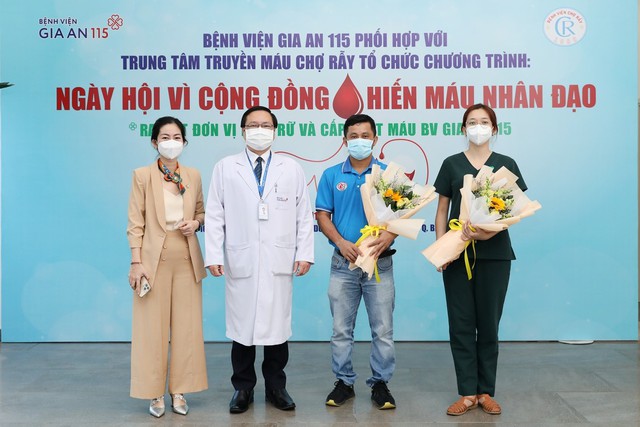 Hơn 250 người tham gia chương trình hiến máu nhân đạo tại Bệnh viện Gia An 115 - Ảnh 2.