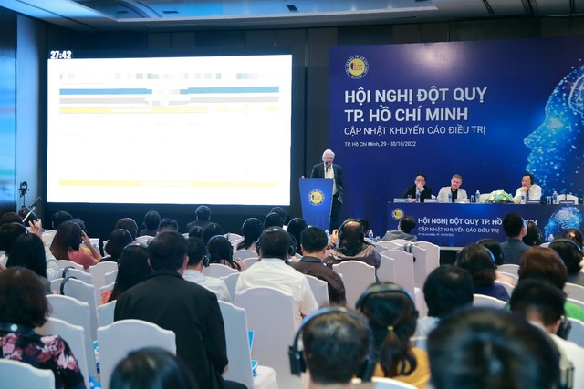 Ngày đột quỵ thế giới: Nâng cao kiến thức khoa học của cộng đồng y tế Việt Nam về phòng ngừa và điều trị đột quỵ - Ảnh 1.