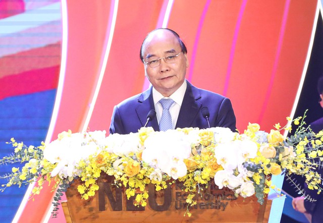 Thư chúc mừng của Chủ tịch nước Nguyễn Xuân Phúc nhân kỷ niệm 40 năm ngày Nhà giáo Việt Nam - Ảnh 1.
