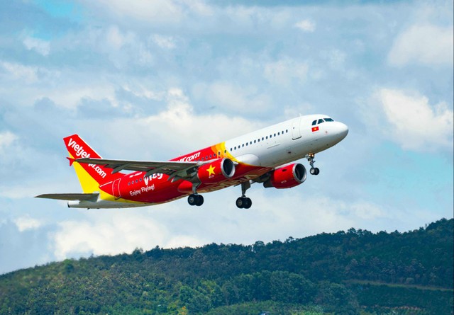 Tận hưởng cơn bão mua sắm lớn nhất năm cùng ưu đãi nhân đôi từ Vietjet - Ảnh 1.