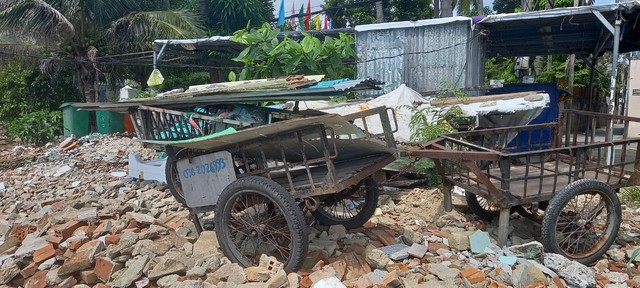 Sống lo âu bên chân sóng - Ảnh 3.