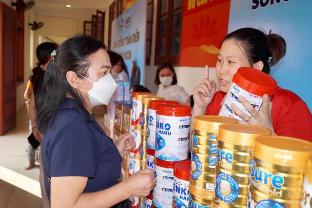 Vinamilk đồng hành cùng người cao tuổi Hải Phòng lan tỏa thông điệp “sống khỏe, sống thanh xuân” - Ảnh 5.