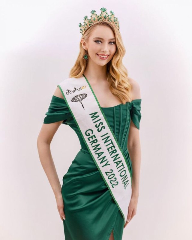 Chân dung Hoa hậu Đức - Jasmin Selberg vừa đăng quang Miss International 2022 - Ảnh 1.