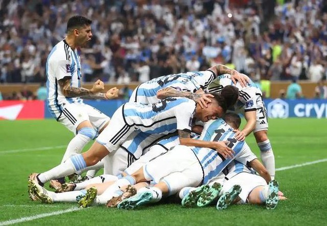 Argentina lên đỉnh World Cup 2022 sau trận chung kết hay nhất lịch sử - Ảnh 3.