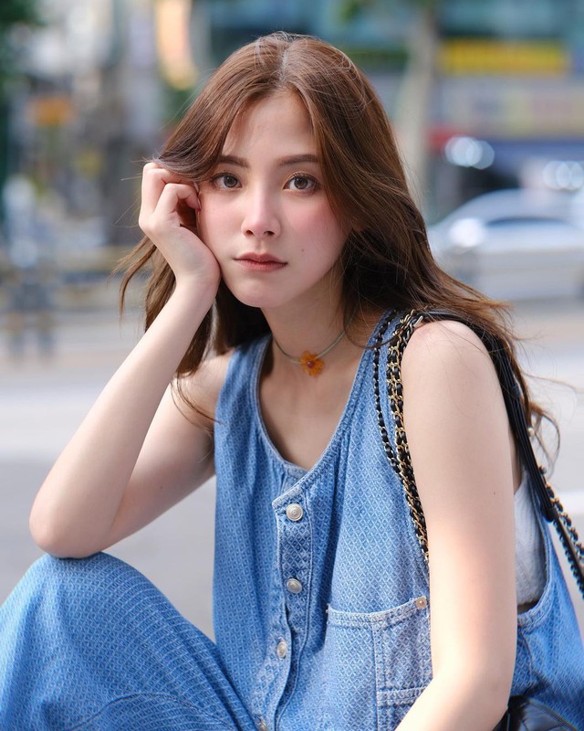 Mùa hè, tóc mái nên cắt kiểu gì?- Ảnh 1.