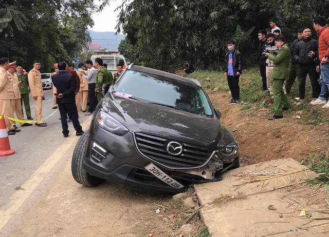 Chân dung nghi phạm vận chuyển 22 bánh ma túy, dùng súng chống trả công an - Ảnh 1.