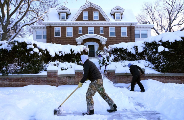 Mỹ chuẩn bị đón năm mới trong bão tuyết giá lạnh, nhiệt độ thấp kỷ lục -45 độ C - ảnh 8