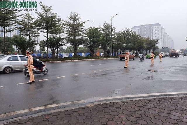 Đảm bảo an toàn giao thông tuyến đường đến Lễ hội Chùa Hương - Ảnh 3.