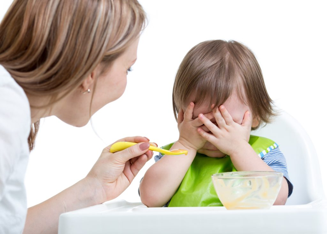 Đừng vấp phải những sai lầm này nếu muốn trị chứng biếng ăn ở trẻ  - Ảnh 1.