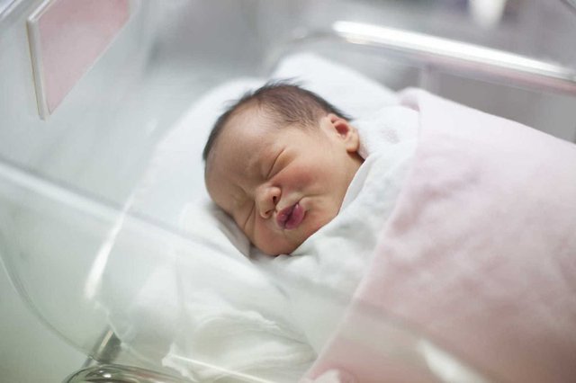 Bệnh đa hồng cầu ở trẻ sơ sinh: Nguyên nhân, nhận biết và những lưu ý - Ảnh 3.