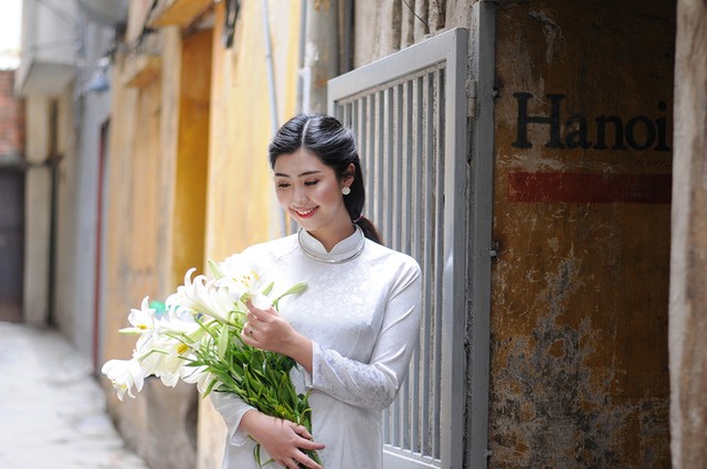 'Chẳng thơm cũng thể hoa nhài...': Tính thanh lịch - một phẩm chất đáng quý của người Hà Nội - Ảnh 1.