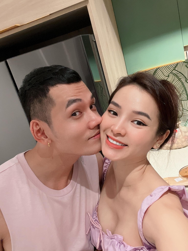 Đám cưới ca sĩ Phương Trinh Jolie - Lý Bình: ‘Bom tấn’ của làng giải trí - Ảnh 8.