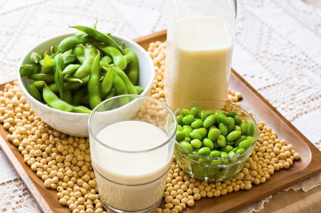 Uống sữa đậu nành có giúp giảm cân? - Ảnh 2.