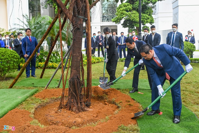 Thủ tướng Phạm Minh Chính chủ trì lễ đón chính thức Thủ tướng Nhật Bản - Ảnh 16.