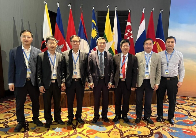 Việt Nam tham dự Hội nghị Bộ trưởng Y tế ASEAN lần thứ 15 (AHMM15) - Ảnh 4.