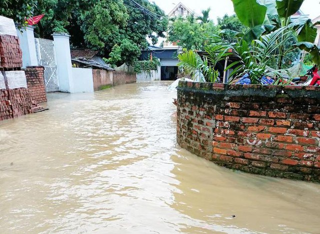 9 người chết do mưa lớn ở miền Bắc, cảnh báo một năm thiên tai khốc liệt - Ảnh 4.